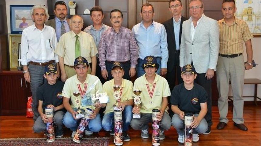 Gen&ccedil; Havacılardan B&uuml;y&uuml;k Başarı