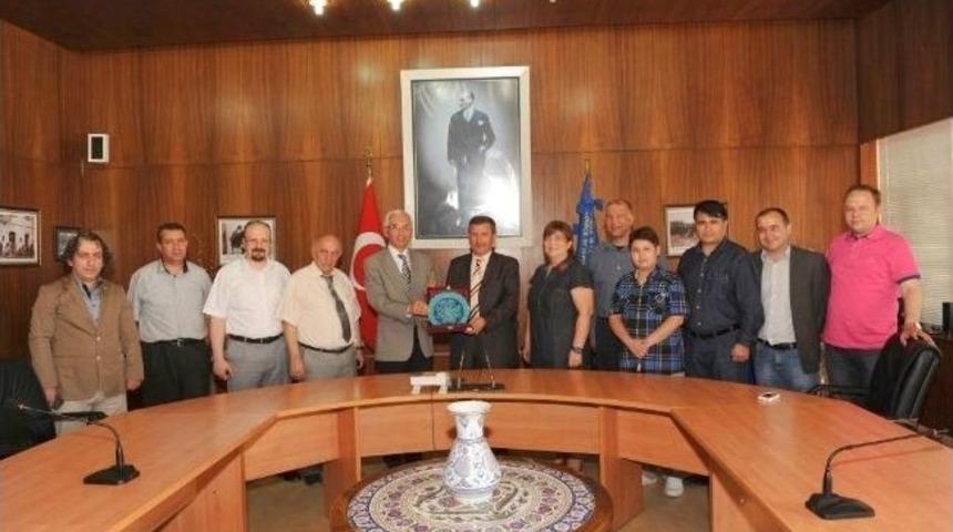 Gazeteciler Cemiyeti Y&ouml;netim Kurulu'ndan Vali Yılmaz'a 'hayırlı Olsun' Ziyareti