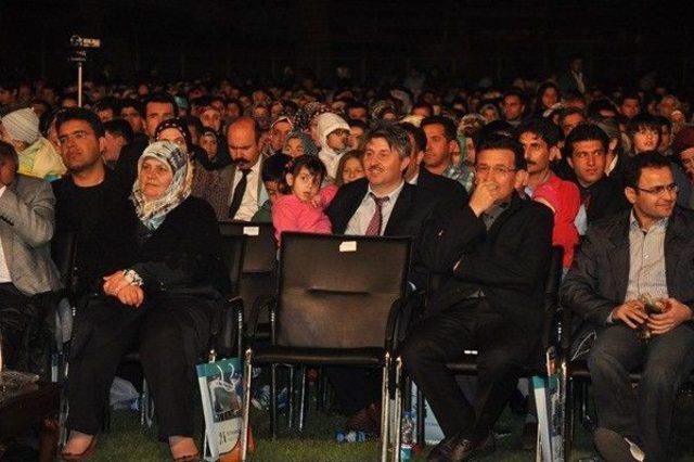 Türkçe Olimpiyatları Van Etkinliğine Patnostan Yoğun İlgi