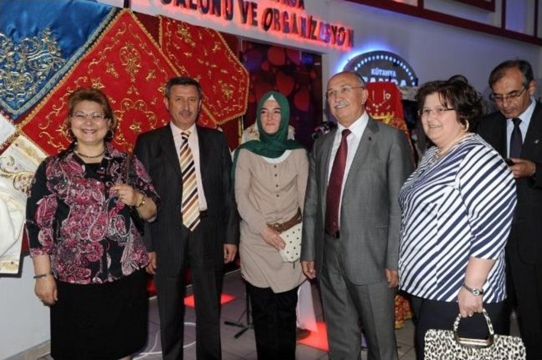 K&uuml;tahya'da G&ouml;z Kamaştıran Sergi