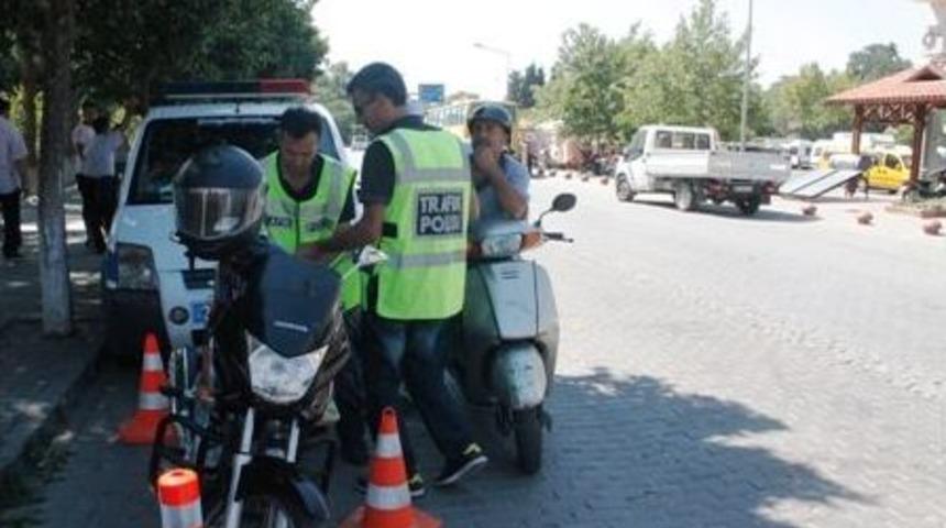 Sel&ccedil;uk'ta Kask Denetimi Yaz Nedeniyle Artırıldı