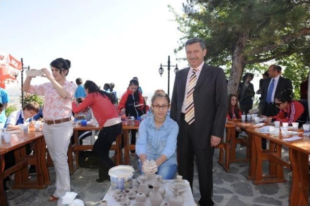 Vali, Olimpiyat &Ouml;ğrencileri İle Kahvaltı Yaptı