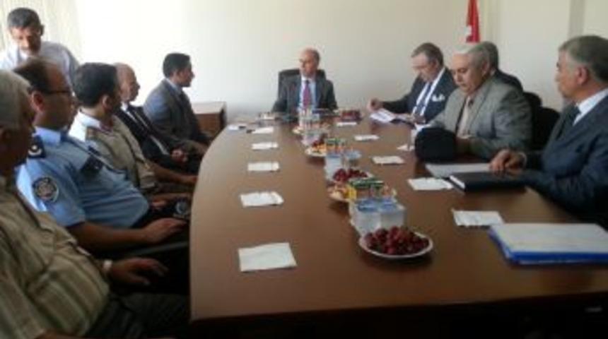 Vali Harput Orhaneli'nde Ziyaretlerde Bulundu