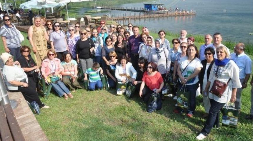 Bayan Muhtarlar Kartepe Sukay Park'a Konuk Oldu