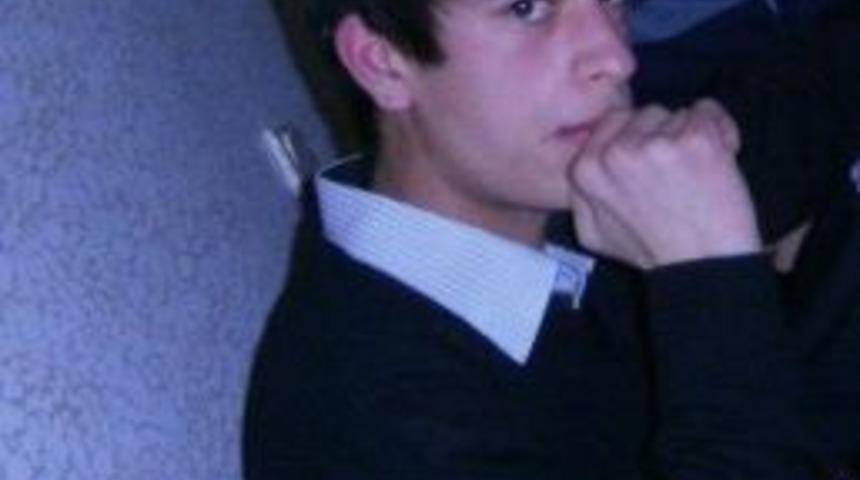 Kendini Vuran Gen&ccedil; Hayatını Kaybetti