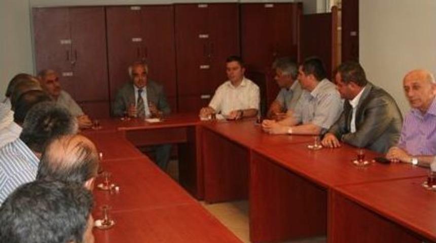 Muhtarlar Derneği'nden M&uuml;ft&uuml; G&uuml;nd&uuml;z'e Ziyaret