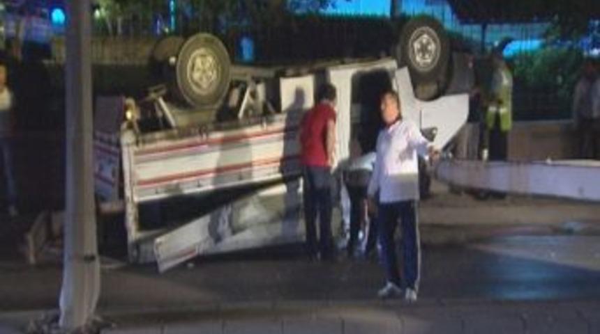 Ankara&rsquo;da Kaza: Aynı Aileden 4 Kişi Yaralandı