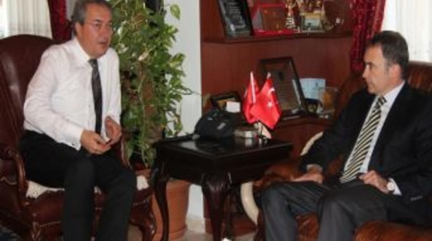 İl Emniyet M&uuml;d&uuml;r&uuml; Y&uuml;ksel&rsquo;den Belediye Başkanı &Uuml;nver&rsquo;e Ziyaret