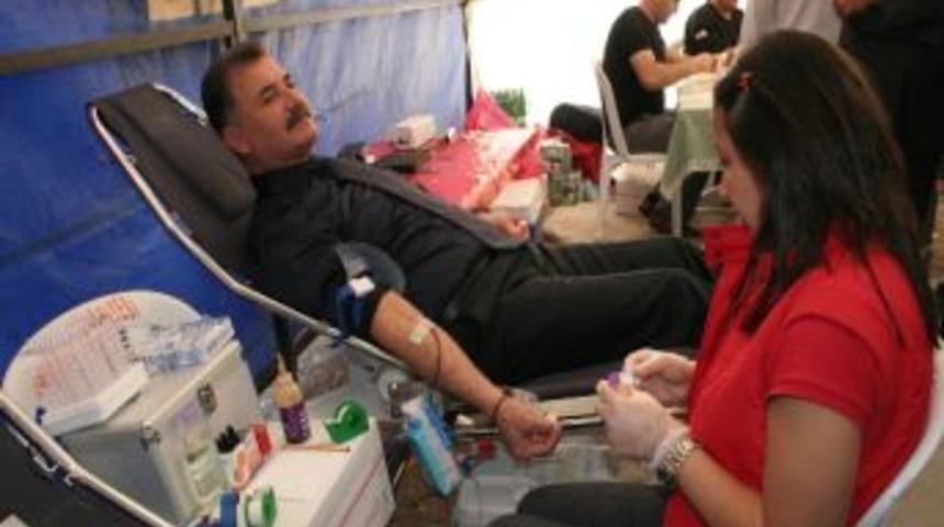 Başkan Tuna&rsquo;dan Kan Bağışı &Ccedil;ağrısı