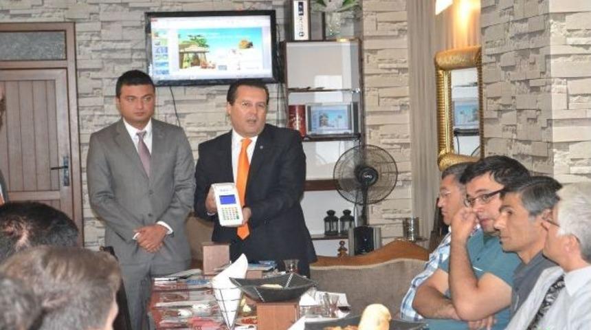 Denizbank Kula'da Yazarkasa Pos &Uuml;r&uuml;n&uuml;n&uuml; Tanıttı