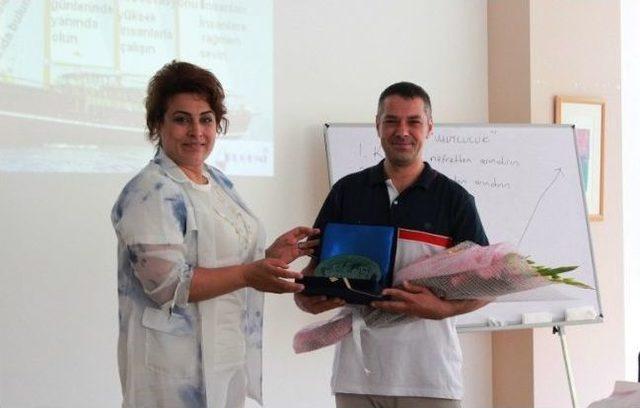 Kadın Girişimcilerden Liderlik Ve İnsan Kaynakları Seminerleri 3