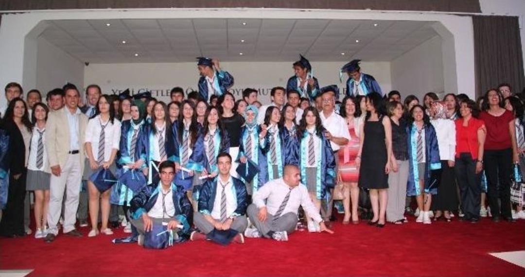 &Ccedil;an Anadolu Lisesi 88 &Ouml;ğrencisini Mezun Etti