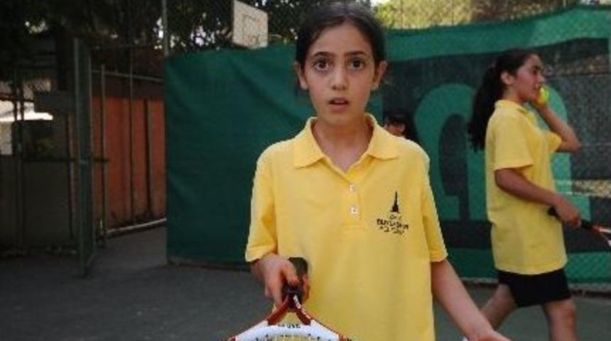 Haydi Yaz Spor Okullarına