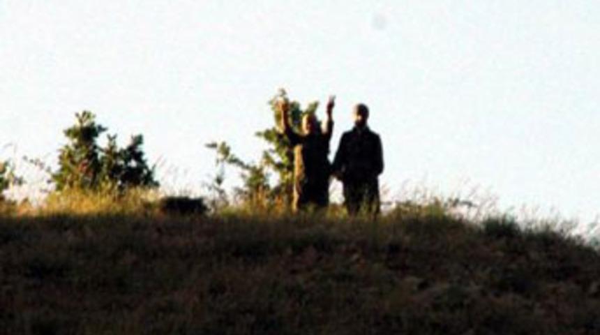 PKK'lılar yayla şenliğine katıldı