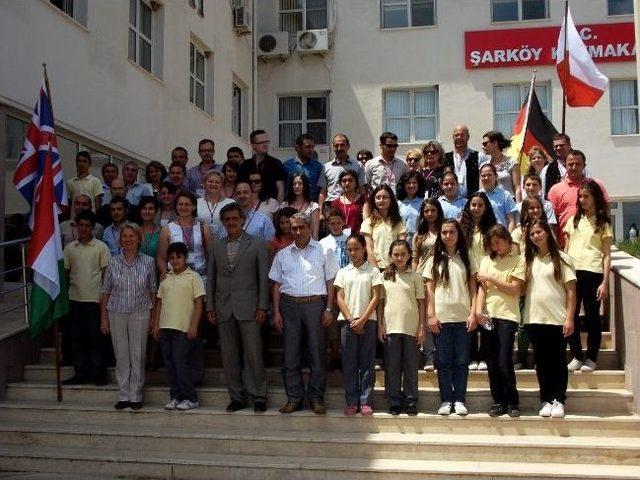 Avrupa Birliği &Uuml;lkesi &Ouml;ğretmenler Şark&ouml;y&rsquo;e Geldi. 1