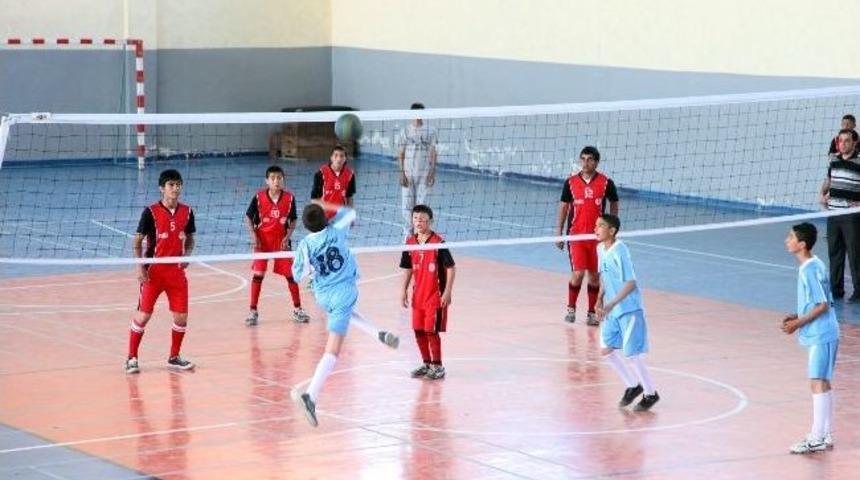 Yıldızlar Voleybol Ligi Sona Erdi