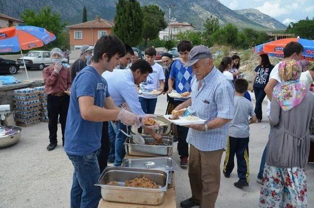 Kargı'da Pilav Şenliği