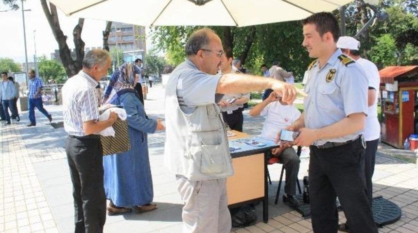 D&uuml;nya &Ccedil;ocuk İş&ccedil;iliğiyle M&uuml;cadele G&uuml;n&uuml; Kutlandı