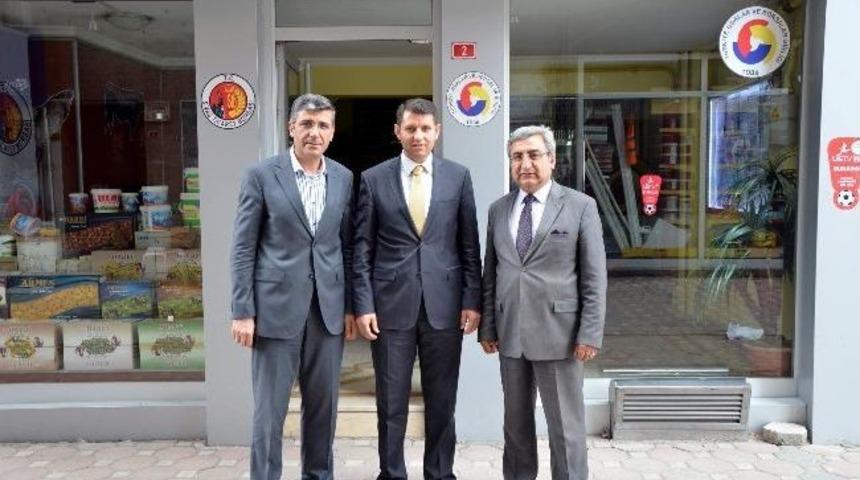 İl &Ouml;zel İdare Genel Sekreti Ayhan&rsquo;dan, Ticaret Borsası&rsquo;na Ziyaret