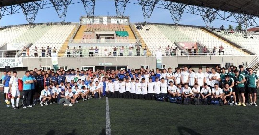 Geleneksel Balkan Futbol Turnuvası Başladı
