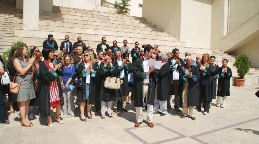 Marmaris'te Avukatlardan Protesto