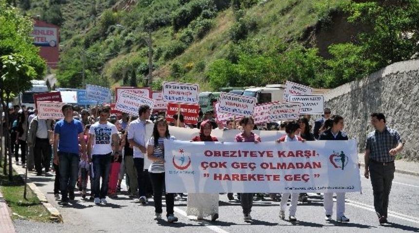 G&uuml;m&uuml;şhane&rsquo;de Sağlıklı Yaşam Y&uuml;r&uuml;y&uuml;ş&uuml; D&uuml;zenlendi