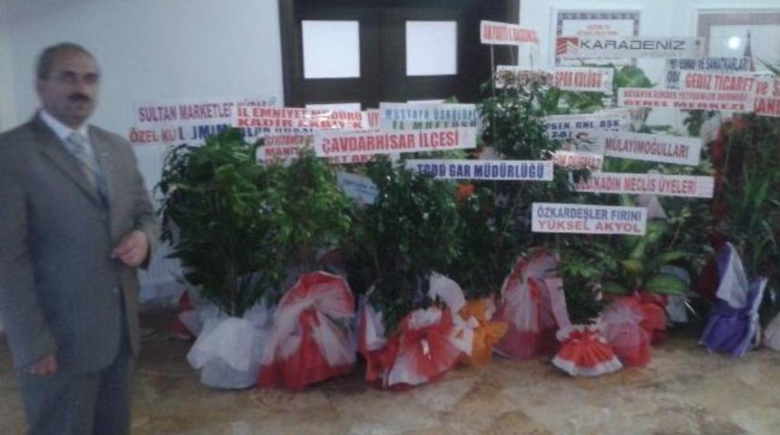 Valilik Makamı &Ccedil;i&ccedil;ek Bah&ccedil;esi Gibi