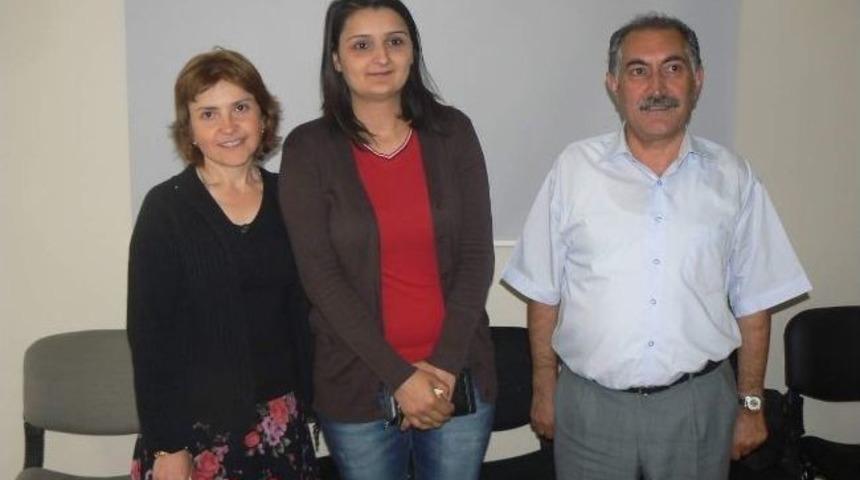 En &Ccedil;ok Kitap Okuyan Veli Ve &Ouml;ğrenciler &Ouml;d&uuml;llendirildi