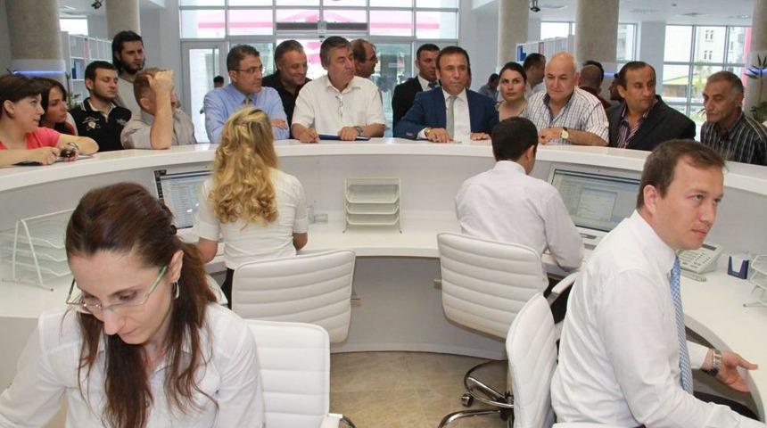 T&uuml;rkiye&rsquo;nin En B&uuml;y&uuml;k Ay Yıldızlı Hizmet Binası Faaliyete Ge&ccedil;ti