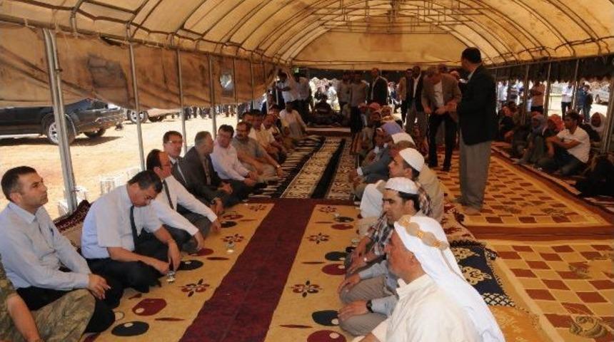 Vali G&uuml;ven&ccedil;, K&ouml;yl&uuml;lerin Acısını Paylaştı