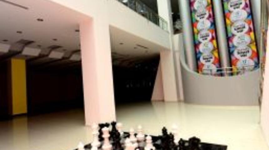 Beylikd&uuml;z&uuml;&rsquo;ne Gen&ccedil;lik Merkezi