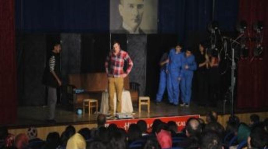 Gecekondum Sensin 15 Haziran&rsquo;da Son Kez Sahnelenecek