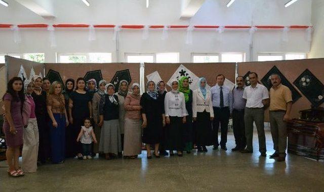 Kabad&uuml;z Hem&rsquo;de Yıl Sonu Sergisi 1