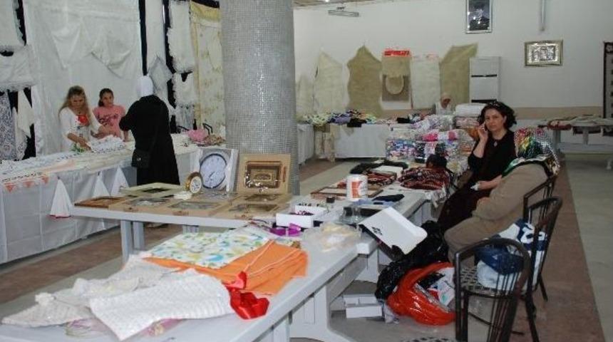 Didim&rsquo;de Eğitim G&ouml;n&uuml;ll&uuml;lerinden Kermes