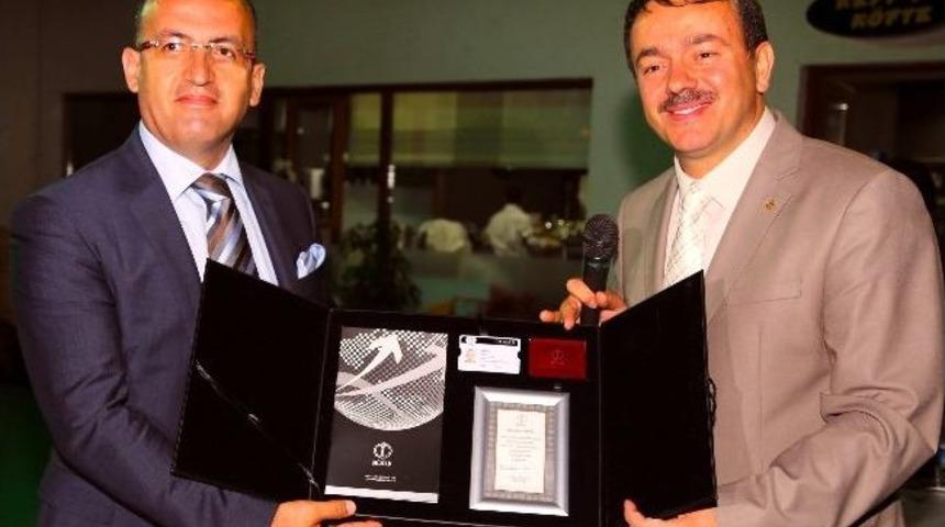 M&uuml;siad D&uuml;zce Şubesi Dost Meclisi Toplantısı Yapıldı