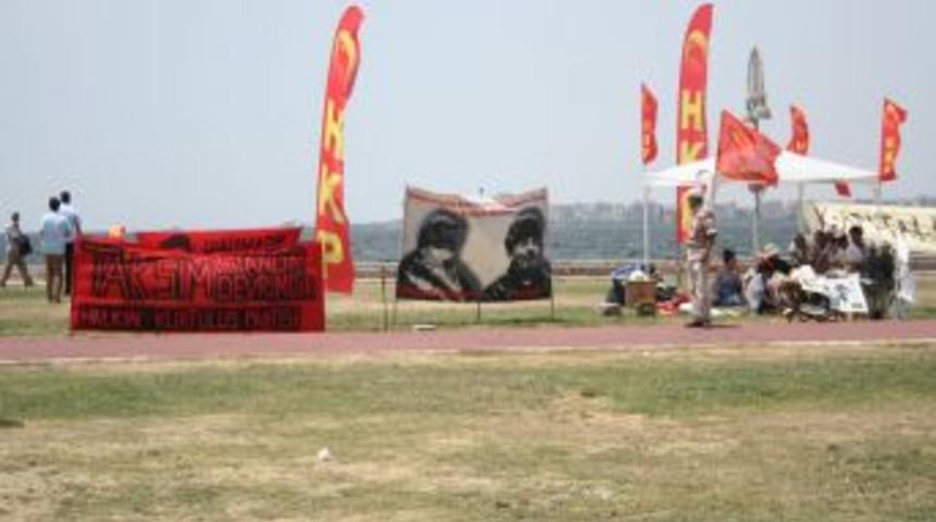 Gezi Parkı'na Destek I&ccedil;in Atat&uuml;rk&rsquo;le Lenin&rsquo;i Yan Yana Getirdiler