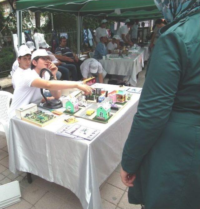 Meslek Lisesi &Ouml;ğrencilerinden &lsquo;teknik&rsquo; Sergi 1