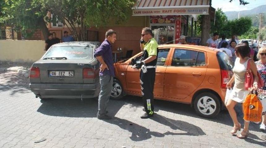 Marmaris'te Trafik Kazası: 1 Yaralı