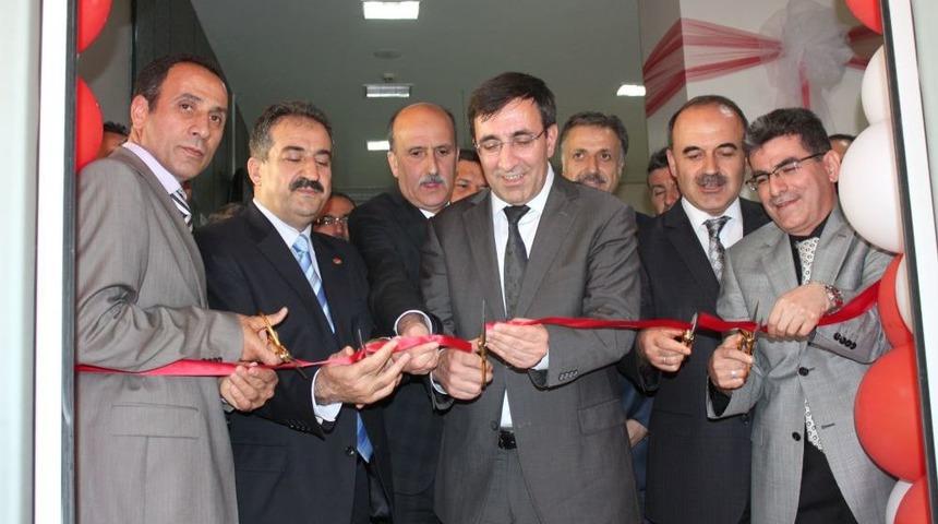 Fırat &Uuml;niversitesi Ayakta Kemoterapi Uygulamasını Başlattı