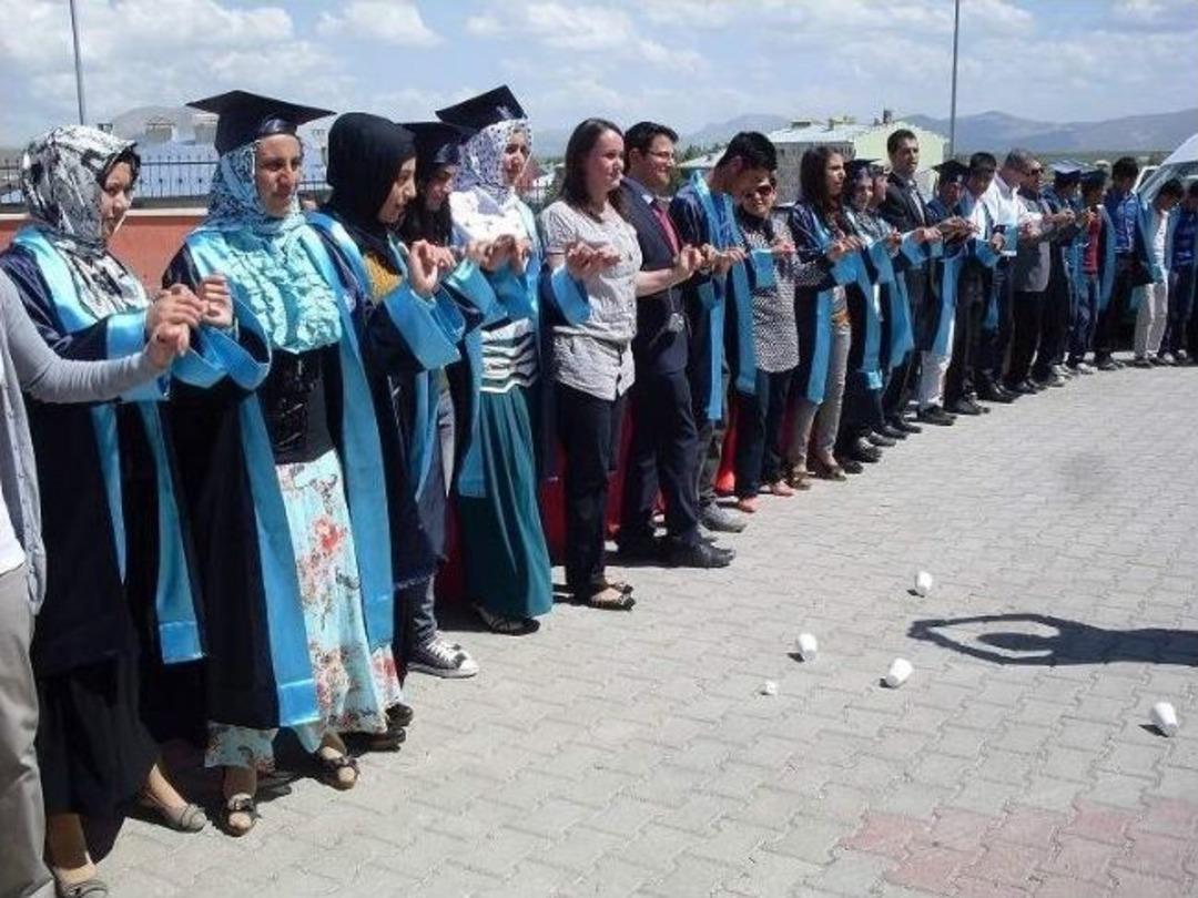 &Ccedil;aldıran&rsquo;da Mezuniyet T&ouml;reni