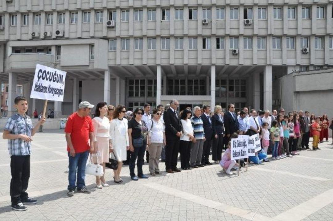 12 Haziran D&uuml;nya &Ccedil;ocuk İş&ccedil;iliği İle M&uuml;cadele G&uuml;n&uuml; Kutlandı