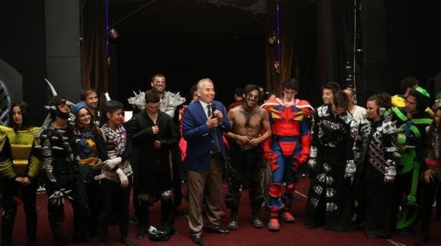 "denizli&rsquo;nin Kahramanları"na İsimli Oyuna Yoğun İlgi