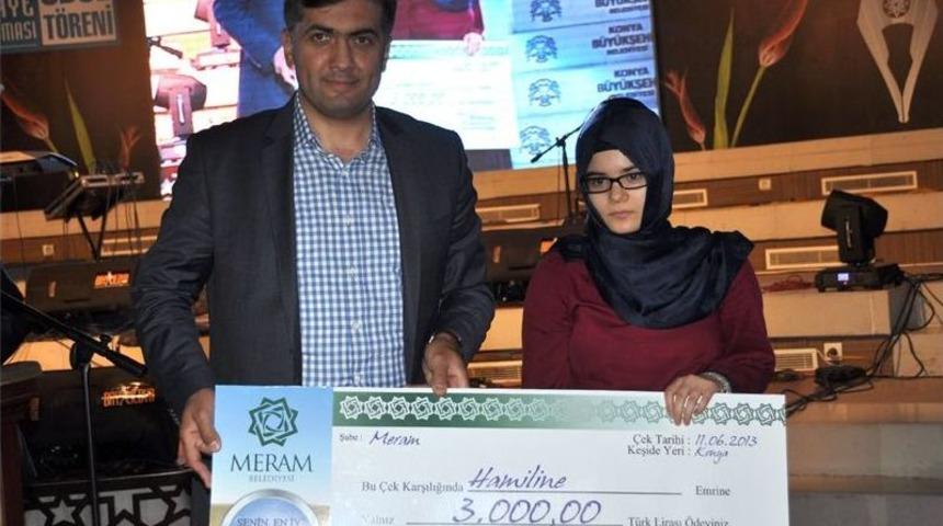 'En Iyi Kardeşlik Hikayesi'ni Yazanlara &Ouml;d&uuml;lleri Verildi