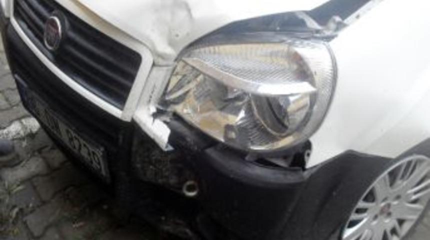 G&uuml;m&uuml;şhane&rsquo;de Trafik Kazası: 1 &Ouml;l&uuml;