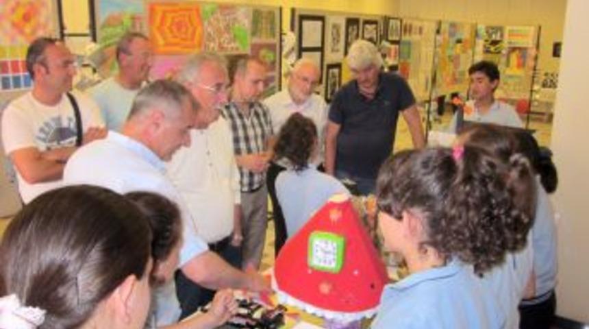 G&ouml;rsel Sanatlar Ve Teknoloji Tasarım Eserleri Bir Arada