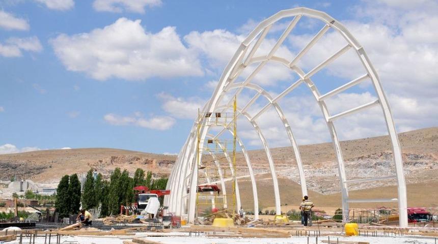 Otob&uuml;s Terminali Yapım &Ccedil;alışmaları Devam Ediyor