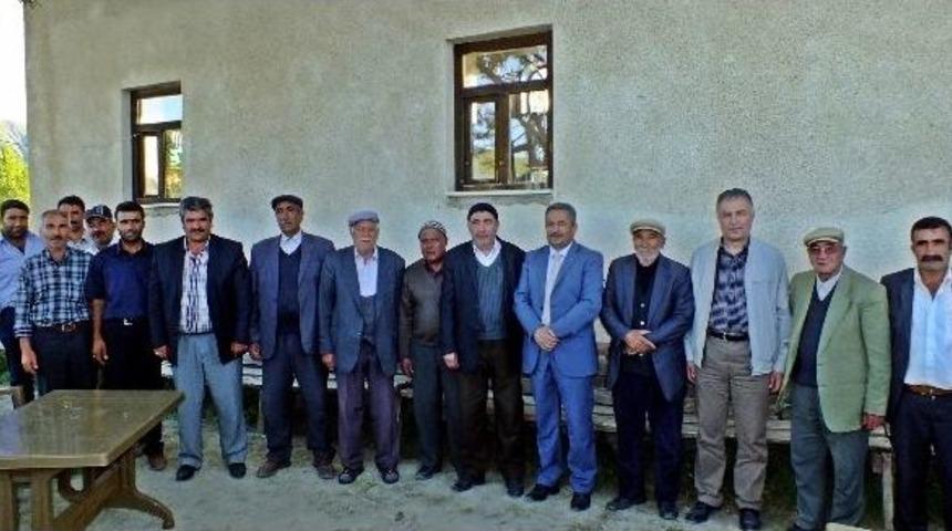 Ak Parti İl Teşkilatı, K&ouml;yleri Ziyarete Devam Ediyor