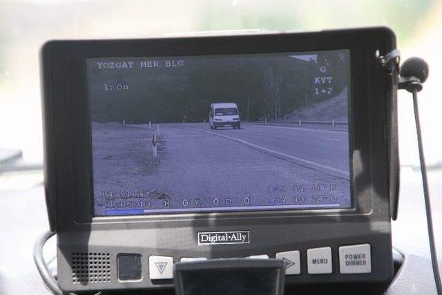 Yozgat Emniyet Müdürlüğü Gündüz Olduğu Gibi Gecede Radar Uygulaması Yapıyor