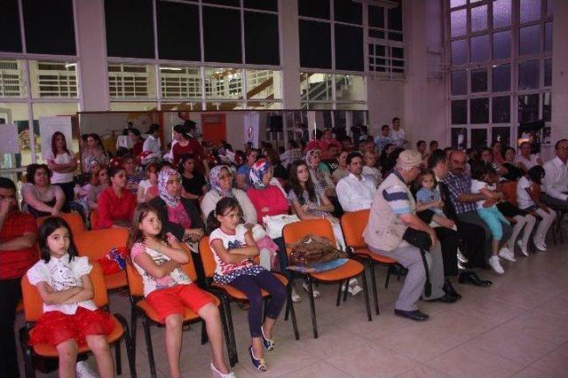 &Ccedil;ocuk İş&ccedil;iliğinin &Ouml;nlenmesini Amacıyla Bir Program D&uuml;zenlendi 1