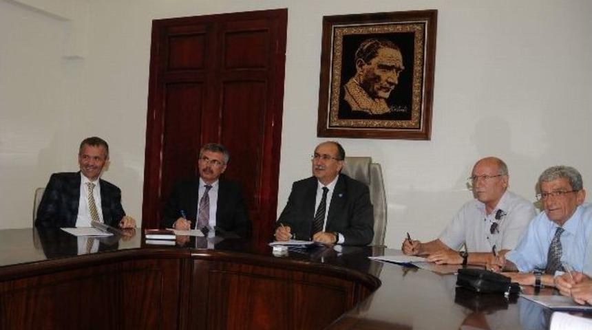 'tevfik Lav Yaz Futbol Okulu Projesi' Hayata Ge&ccedil;iyor